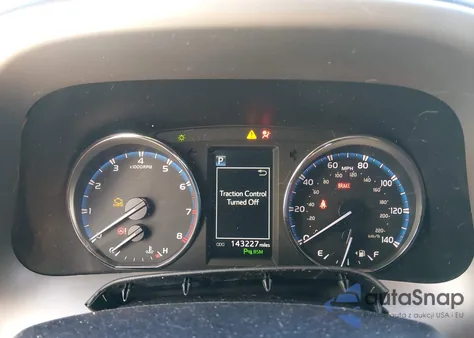 2016 Toyota Rav4 Limited z USA, uszkodzony, nr VIN 2T3YFREV4GW300852